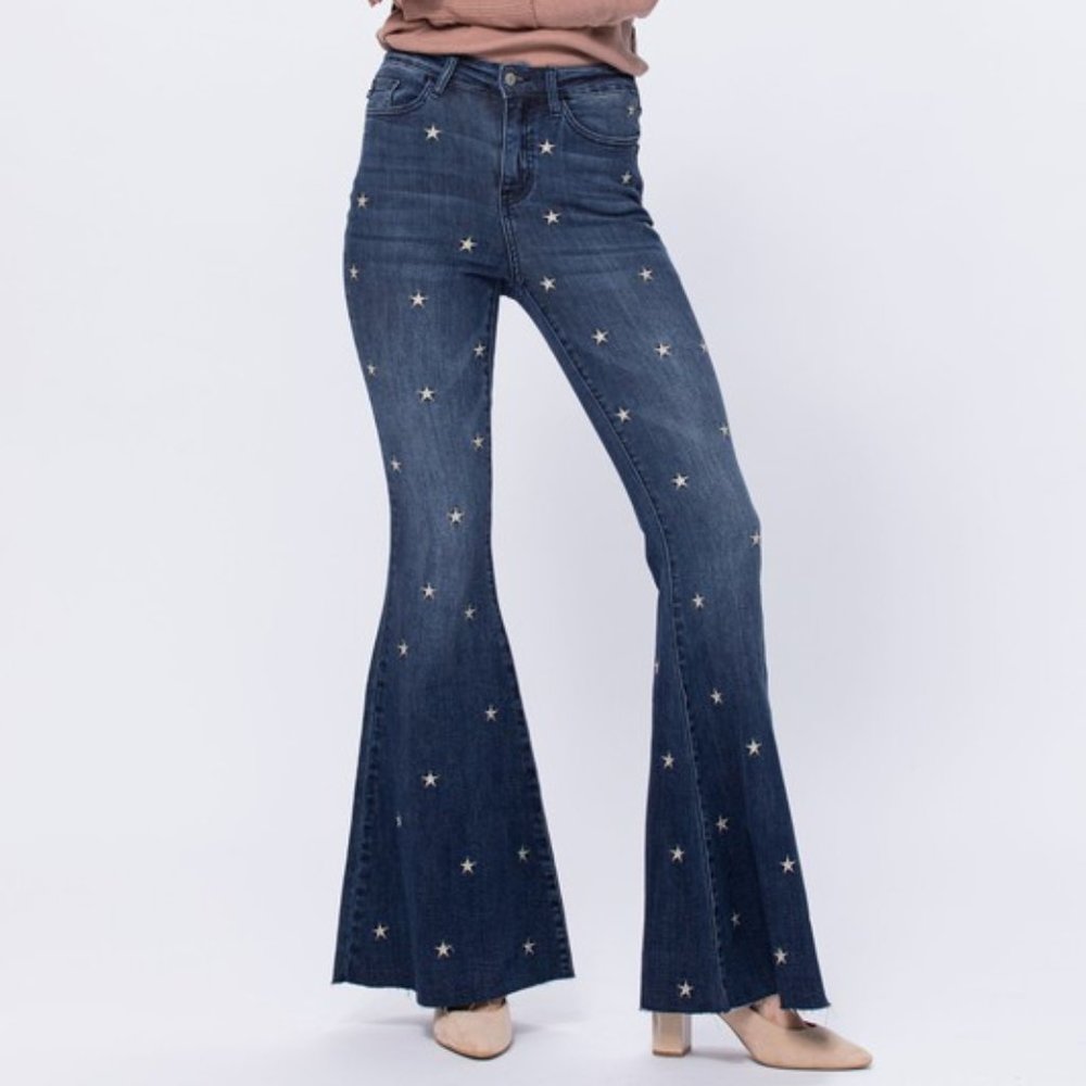 Judy Blue Plus Size Star Embroidered Dark Wash Bell Bottom Jeans
